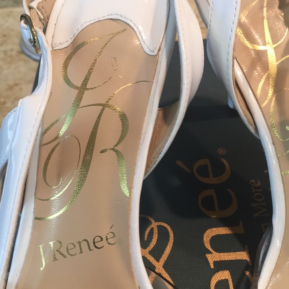 J.Renee’ White Slingback Patent/Vinyl Heels - Picture 7 of 8